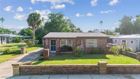 3859 Luzon St, Fort Myers, FL 33901