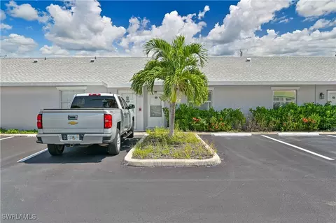 4513 SW 8th Ct #111, Cape Coral, FL 33914