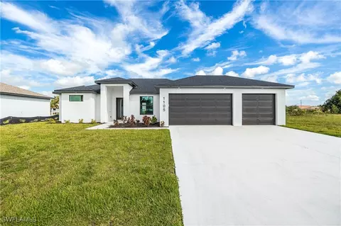 1105 NW 8th Ter, Cape Coral, FL 33993
