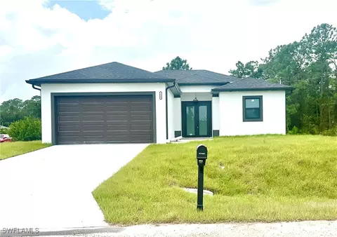 1801 W 18th St N, Lehigh Acres, FL 33972