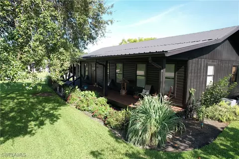 215 Esperanza Ave, Clewiston, FL 33440 photo 5