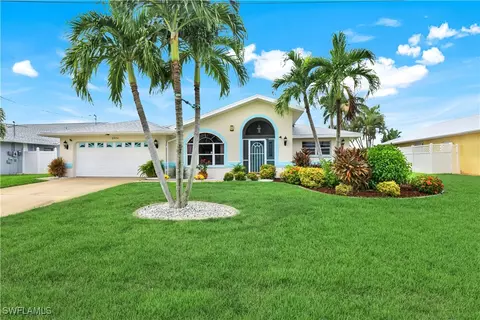 2934 SE 10th Pl, Cape Coral, FL 33904