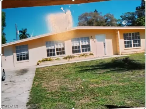 213 Pineview Rd #0, Fort Myers, FL 33901