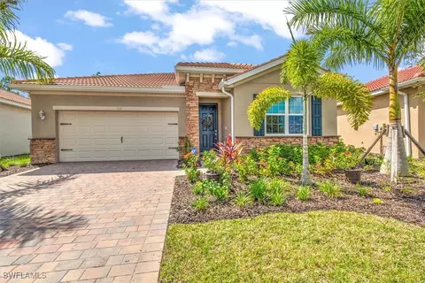 3876 Crosswater Dr, North Fort Myers, FL 33917
