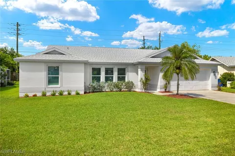 6571 Saint Ives Ct, Fort Myers, FL 33966
