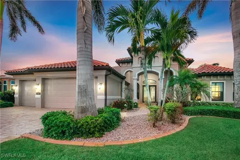 1524 SW 51st Ln, Cape Coral, FL 33914