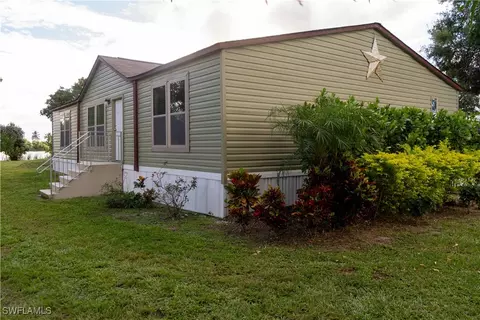 1808 Matthew Loop SE, Clewiston, FL 33440 photo 4