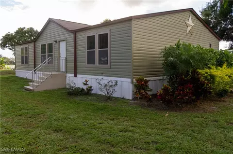 1808 Matthew Loop SE, Clewiston, FL 33440 photo 3