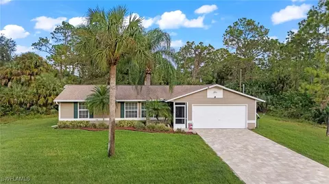 1118 Oak Ave, Lehigh Acres, FL 33972
