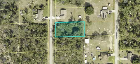 1512 Cleveland Ave, Lehigh Acres, FL 33972