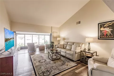 4726 S Landings Dr, Fort Myers, FL 33919