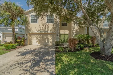 8993 Falcon Pointe Loop, Fort Myers, FL 33912