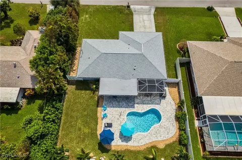 1213 SE 22nd Ter, Cape Coral, FL 33990