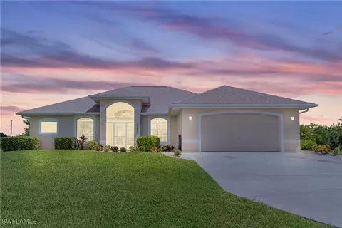 1733 NE 23rd Ave, Cape Coral, FL 33909