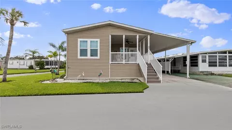 22 Enchanting Blvd #E-22, Naples, FL 34112