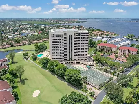 5260 S Landings Dr #805, Fort Myers, FL 33919