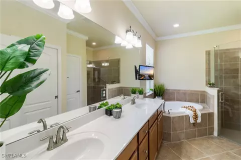 2029 Mandarin Ln, Naples, FL 34120 photo 13
