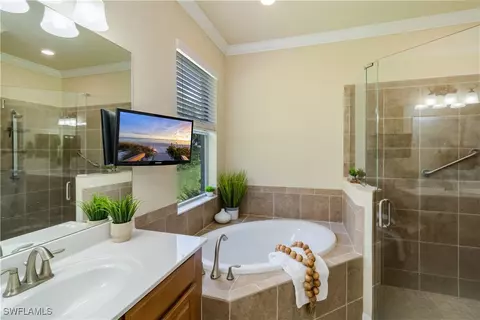 2029 Mandarin Ln, Naples, FL 34120 photo 14