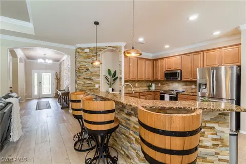 2029 Mandarin Ln, Naples, FL 34120 photo 5