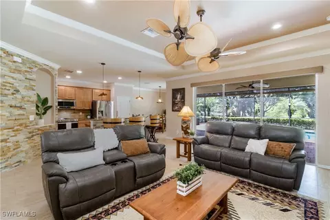 2029 Mandarin Ln, Naples, FL 34120 photo 2