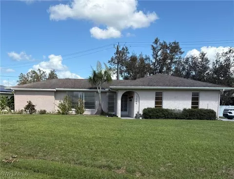 3646 Idlewild St, Port Charlotte, FL 33980