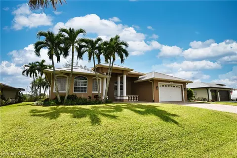 324 SW 15th St, Cape Coral, FL 33991
