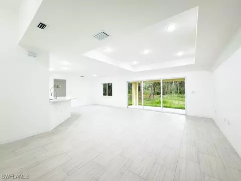 7655 19th Pl, Labelle, FL 33935 photo 9