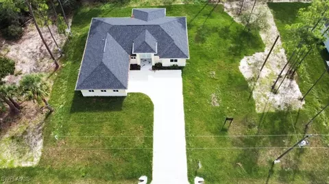 7655 19th Pl, Labelle, FL 33935 photo 2