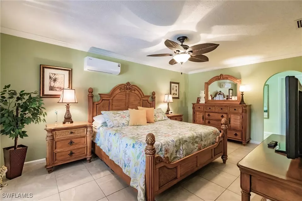  3938 SE 9th Ct, Cape Coral, FL 33904 photo 23