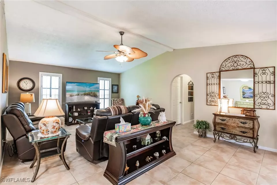  3938 SE 9th Ct, Cape Coral, FL 33904 photo 19