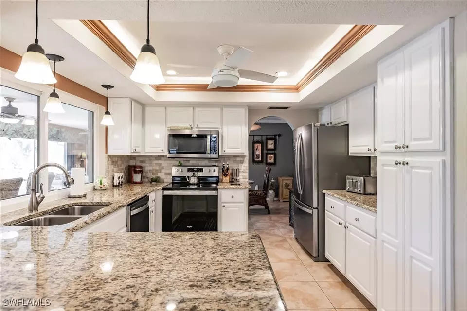  3938 SE 9th Ct, Cape Coral, FL 33904 photo 14