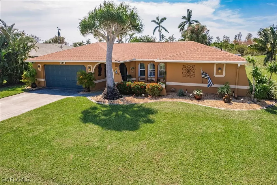  3938 SE 9th Ct, Cape Coral, FL 33904 photo 1