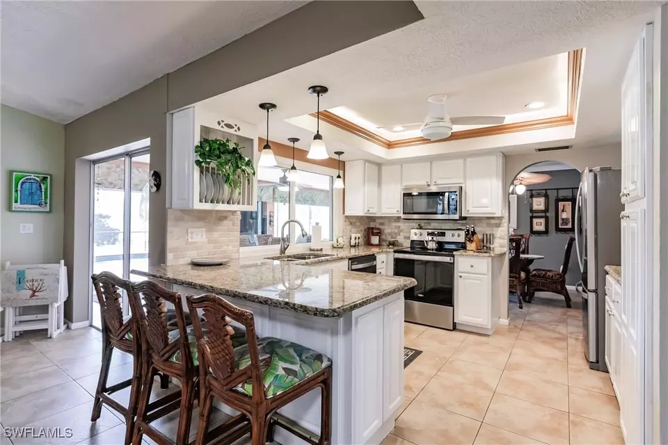  3938 SE 9th Ct, Cape Coral, FL 33904 photo 17