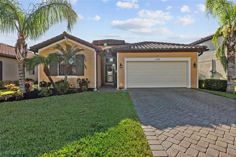 12964 Broomfield Ln, Fort Myers, FL 33913