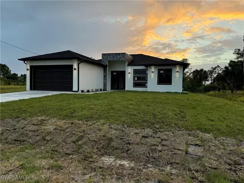 2901 Hanna Ave N, Lehigh Acres, FL 33971