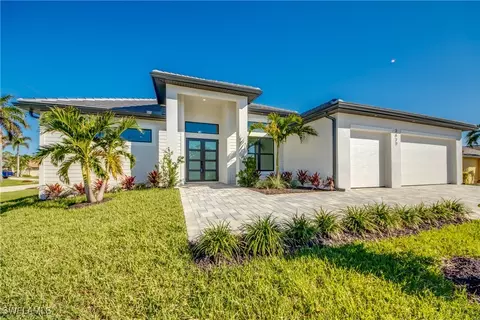 2627 SW 52nd Ln, Cape Coral, FL 33914
