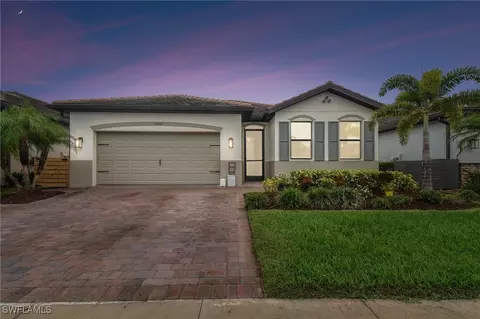 12007 Lovegrass St, Venice, FL 34293