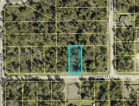 735 Otter St E, Lehigh Acres, FL 33974
