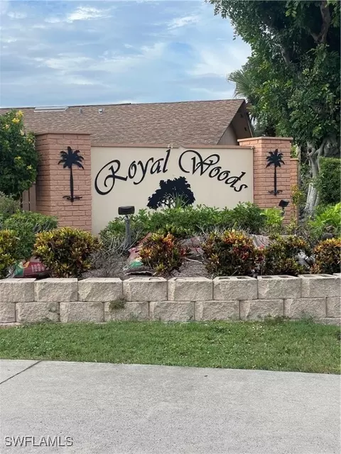 17320 Timber Oak Ln, Fort Myers, FL 33908