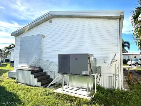 4741 Split Log Ln W, Estero, FL 33928 photo 16