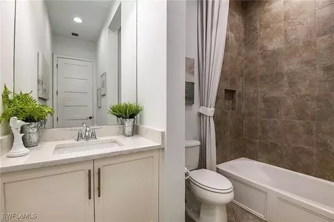 8837 Yucatan Ct, Naples, FL 34112 photo 23
