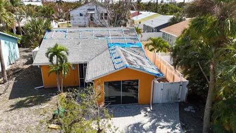 530 Leather Fern Pl, Sanibel, FL 33957