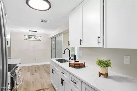 2530 Auburn Blvd, Port Charlotte, FL 33948