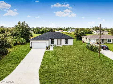 3023 NE Beechwood Cir, Labelle, FL 33935