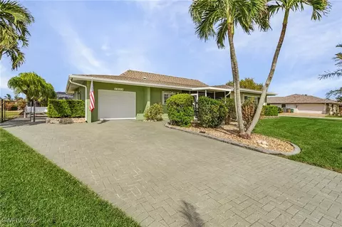 1833 SE 29th Ln, Cape Coral, FL 33904