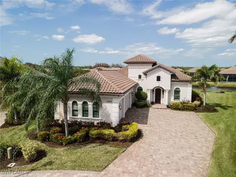 10945 Esteban Dr, Fort Myers, FL 33912