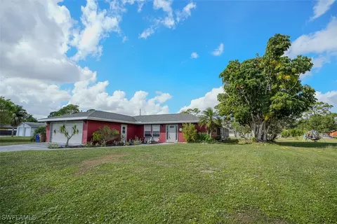 21 Clayton Ave, Lehigh Acres, FL 33936