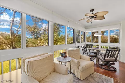 641 Periwinkle Way #B5, Sanibel, FL 33957