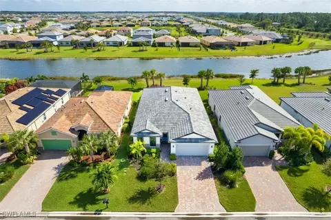 3692 E Hampton Cir, Alva, FL 33920 photo 5