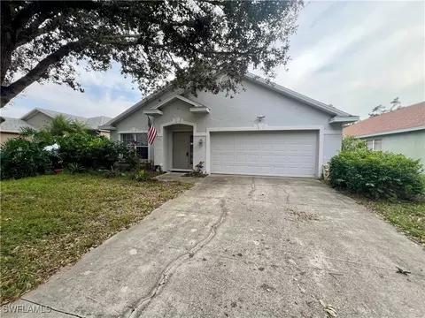 17740 Oakmont Ridge Cir, Fort Myers, FL 33967
